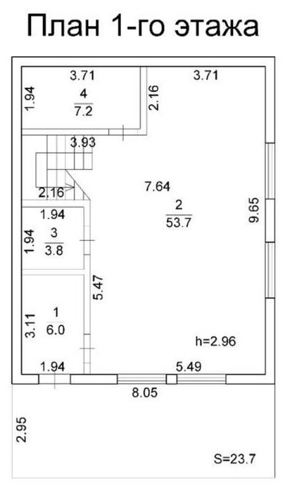 План первого этажа двухэтажного дома 160 м²: помещение 53,7 м², лестница, терраса 23,7 м²
